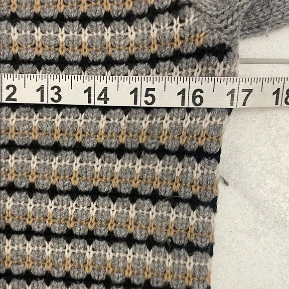 Boden Gray/BlackWhite/Tan Striped Sweater Wool Crew Neck Rib Cuffs & Hem Sz 2 - Picture 10 of 13